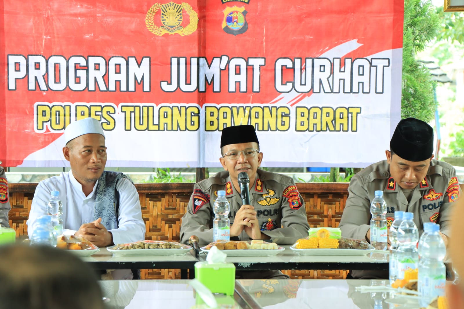 Curhat Bareng Kapolres Di Pondok Pesantren Tebu Ireng Tulang Bawang Barat.